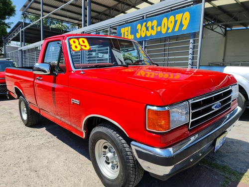 Imagen 3 de 12 de Ford F-150 Estandar 8 Cil.