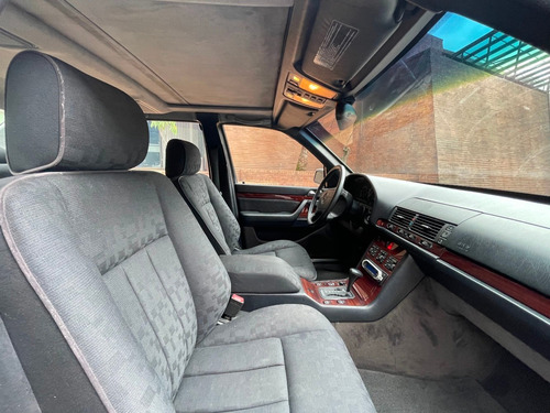 Mercedes Benz S320