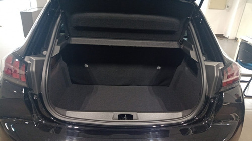 Imagen 4 de 10 de Peuegeot 208 Style Tiptronic
