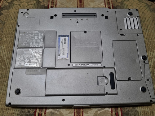 Laptop Dell Inspiron 8500 Para Reparar O Piezas Leer Descrip Gris (Usado)