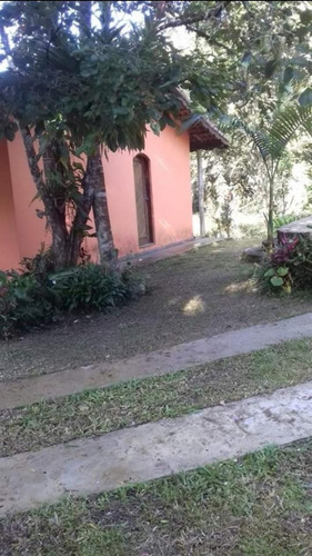 Imagem 6 de 30 de Pequena E Linda Chácara C/piscina Em Juquitiba-sp