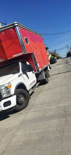 Ford Super Duty, Con Maquina Recién Ajustada. En Excelentes