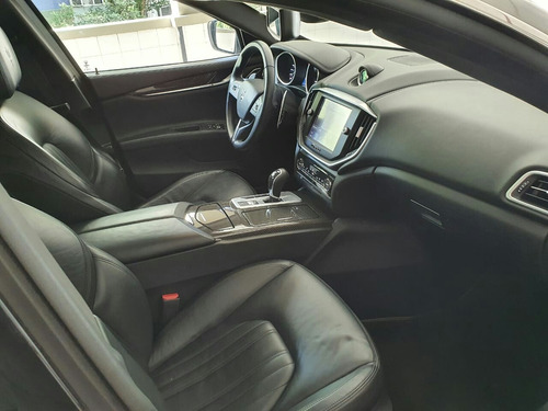 Imagem 8 de 12 de Maserati Ghibli 2014 3.0 V6 S Q4 Aut.