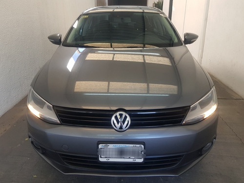 Volkswagen Vento 2.0 Tdi Advance I 110cv