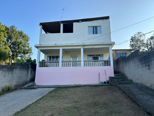 Chácara De 5 Dormitórios 3 Banheiros