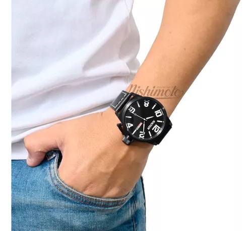 Relógio Magnum Masculino MA33595H em Promoção na Americanas