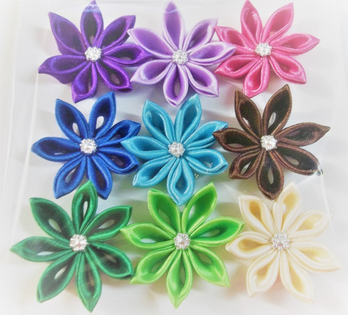 Imagen 3 de 5 de Combo De Flores En Cinta Y Tela Para Lazos, Diademas, Etc