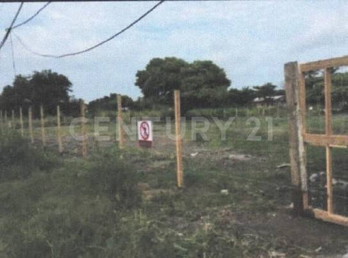 Terreno Habitacional En Venta En Campestre Las Bajadas, Estado De Veracruz.