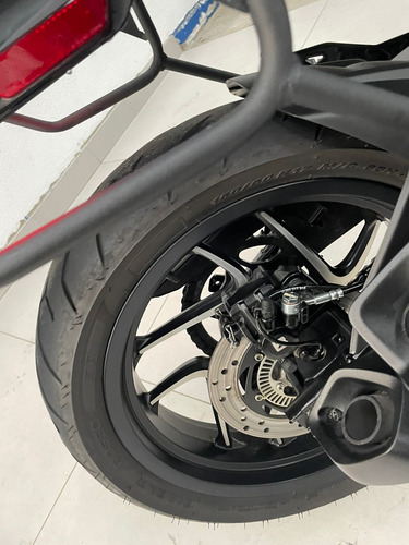 Bajaj Dominar 400 2023 / 10.835 Km