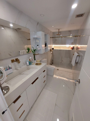 Lorena Inojosa Vende Penthouse Duplex Urb. El Parral. Valen