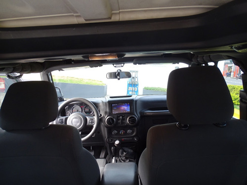 Jeep Wrangler Sport