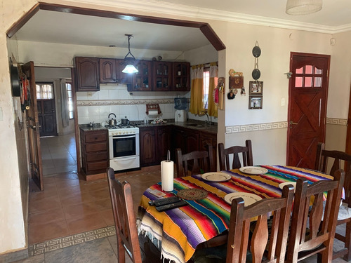 Imagen 7 de 30 de Casa 4 Amb Ituzaingo Pileta Jardin Cochera Quincho