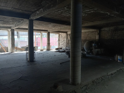Edificio En Venta En Av.reyes Heroles A Mtrs.de Mario Colin Y Tren Suburbano