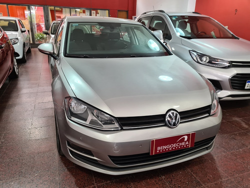 Imagen 2 de 7 de Volkswagen Golf Comfortline Dsg 2016