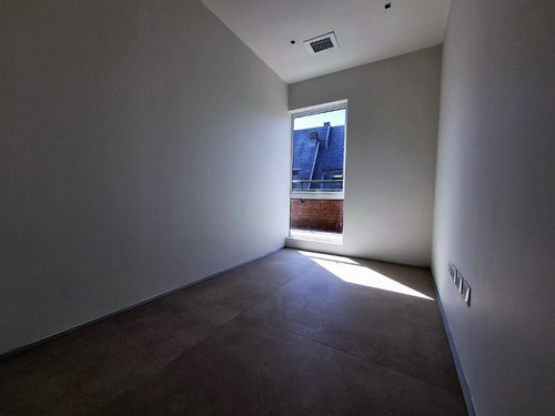 Oficina Duplex A Pasos Parque Arauco Y Open Kennedy