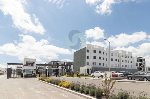Departamento En Zibata Queretaro, A Unos Pasos De Universida