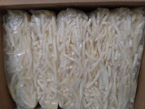 Imagen 7 de 11 de Papas A La Francesa Congeladas Caja Con 13.64 Kg