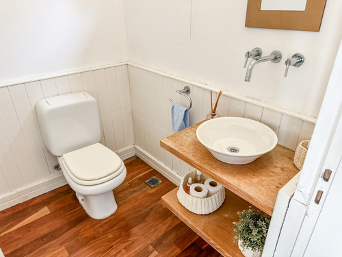 Casa En Venta Barrio Los Jazmines, Pilar Del Este