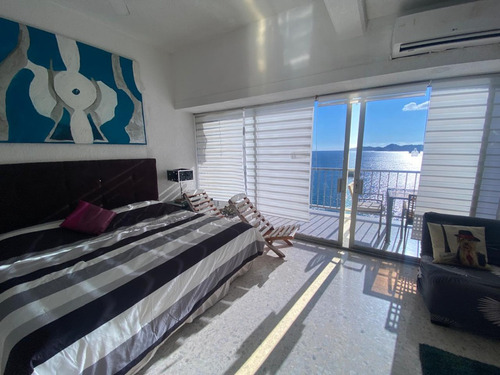 Departamento Sobre Playa En Acapulco Condominio La Torre De Acapulco R.a