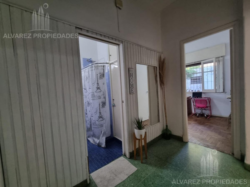 Imagen 13 de 29 de Casa 3 Ambientes Venta Castelar