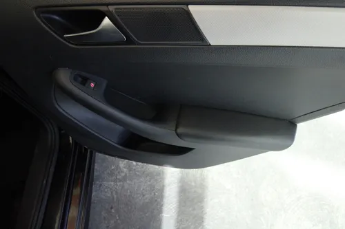 Volkswagen Jetta 2.5 Trendline Tiptronic At