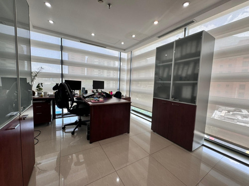Oficina En Alquiler Torre Empresarial Millennium
