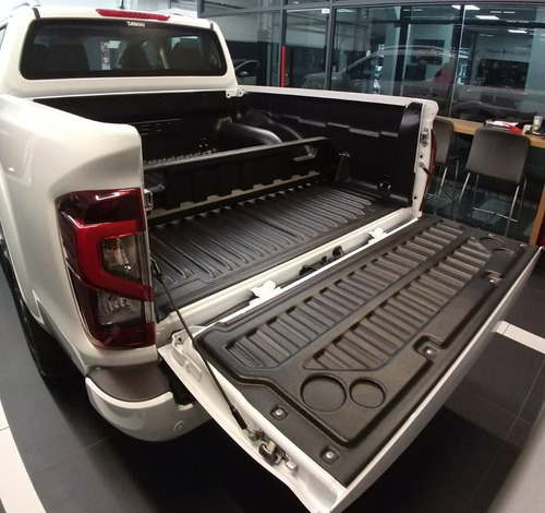 Imagen 18 de 25 de Nissan Frontier 2023 2.3t Platinum 4x2 At L22