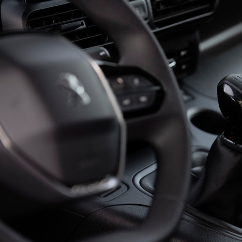 Imagen 8 de 10 de Peugeot Partner 2022 1.6 K9 Larga