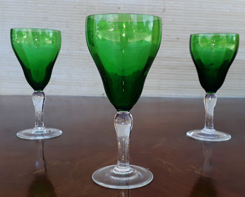 Set De 3 Copas Antiguas En Cristal Verde Vino Agua Brindis 