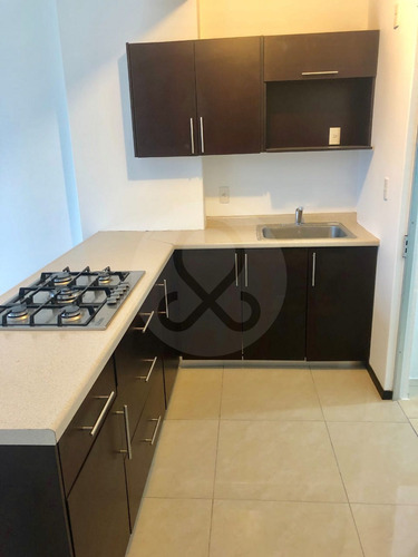Departamento En Venta En Fraccionamiento Cañadas De San Lorenzo
