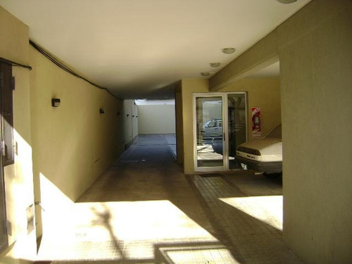 Imagen 1 de 3 de Garage - San Fernando