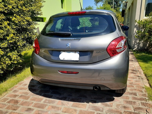 Peugeot 208 1.5 Allure Touchscreen 2013