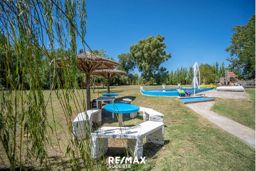 Imagen 6 de 30 de Venta De Excelente Casa Quinta Bahia Blanca