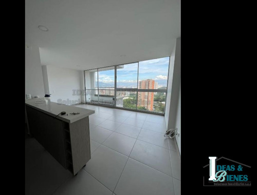 Apartamento En Venta Sabaneta Sector Loma De San Remo