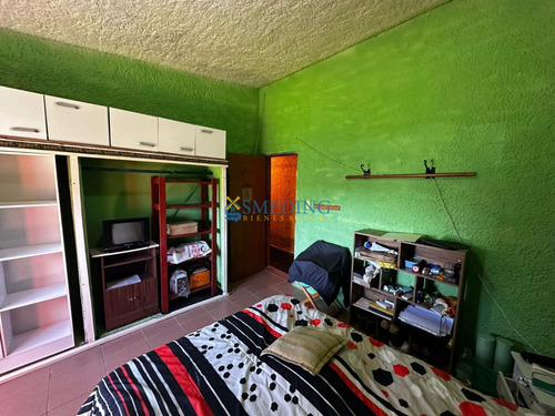Venta Casa 5 Dormitorios Progreso Con Cochera Acepta Permuta