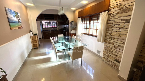 Venta El Palomar Casa Ph Al Frente 3 Ambientes.