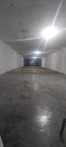 Local En La Av. Universidad (venta)