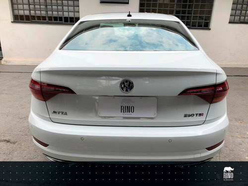 Volkswagen Jetta 1.4 250 Tsi Total Flex R-line Tiptronic