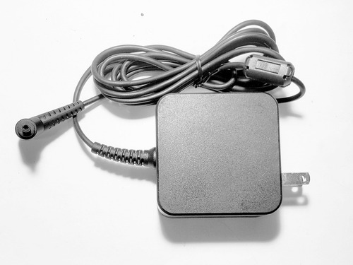 Imagen 2 de 7 de Cargador Original Laptop Lenovo 20v 2.25a Mini Plug