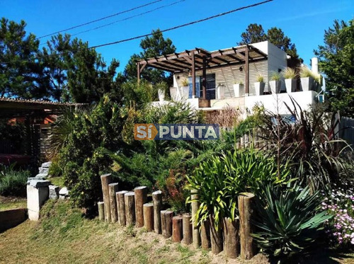 Casa En Alquiler - Balneario Buenos Aires