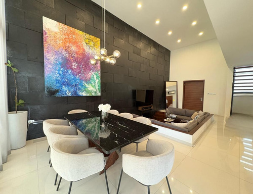 Casa En Venta En Las Palmas
