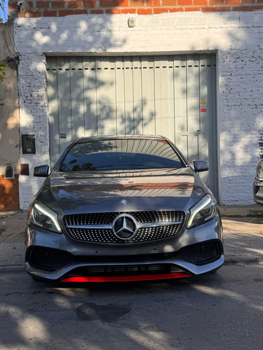 Mercedes-Benz Clase A 2.0 A250 Amg-line 211cv