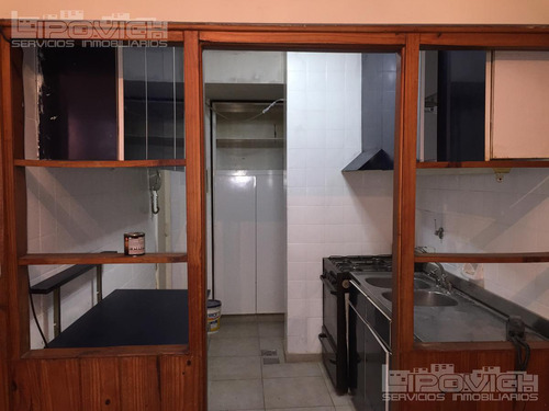 Departamento 4 Ambientes. 3º Frente C/balcón. Sucre Al 3000- Belgrano