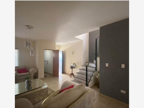 Imagen 4 de 8 de Casa Sola En Venta Las Lomas