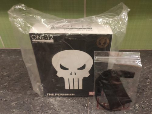 Mezco: One:12 Collective Special Spec Ops Punisher Sdcc 2018