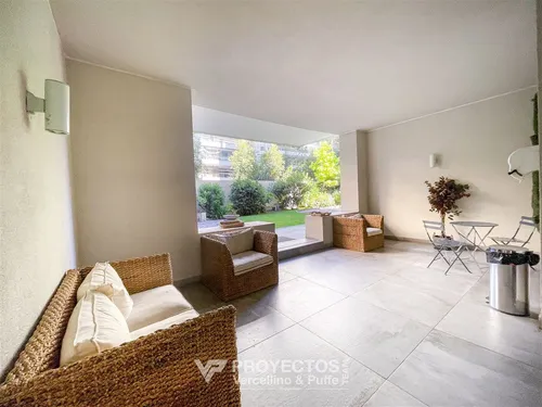 Departamento En Venta De 2 Dorm. En Las Condes