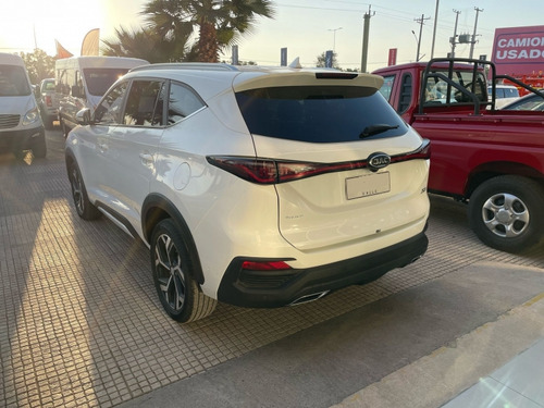 JAC JS8 ADVANCE XE 1.5 AUT - UNICO DUEÑO SOLO 11.790KM