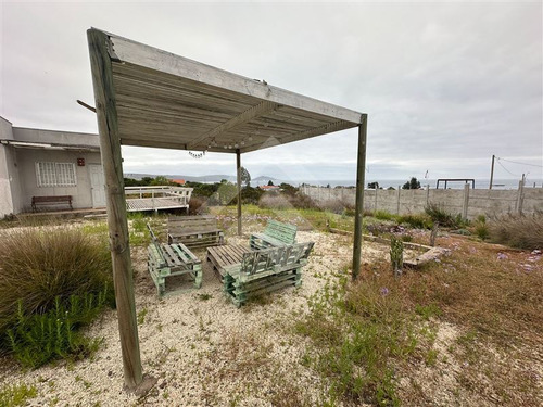 Sitio Con 2 Cabañas Alajadas, En Venta En Guanaqueros