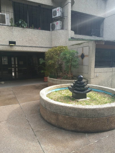 Imagen 3 de 17 de Vendo Apartamento 145m2 3h/3b/2p Urb. Miranda 5851