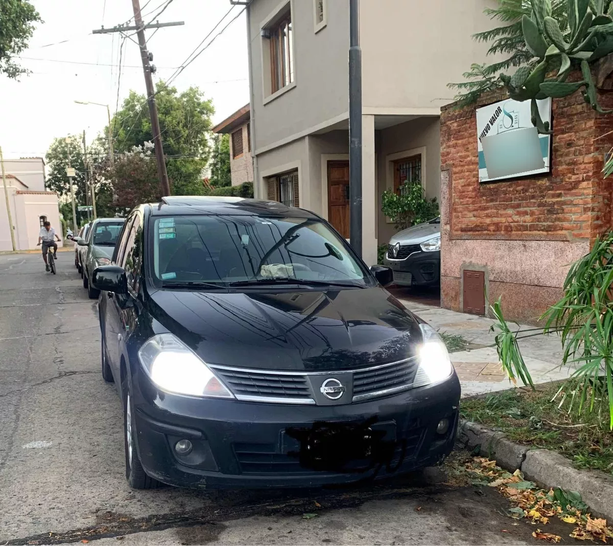 Nissan Tiida 1.8 Tekna